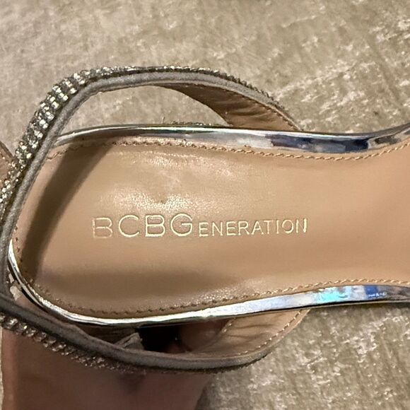 BCBGeneration Shimmering Silver Block Heels - Picture 11 of 13